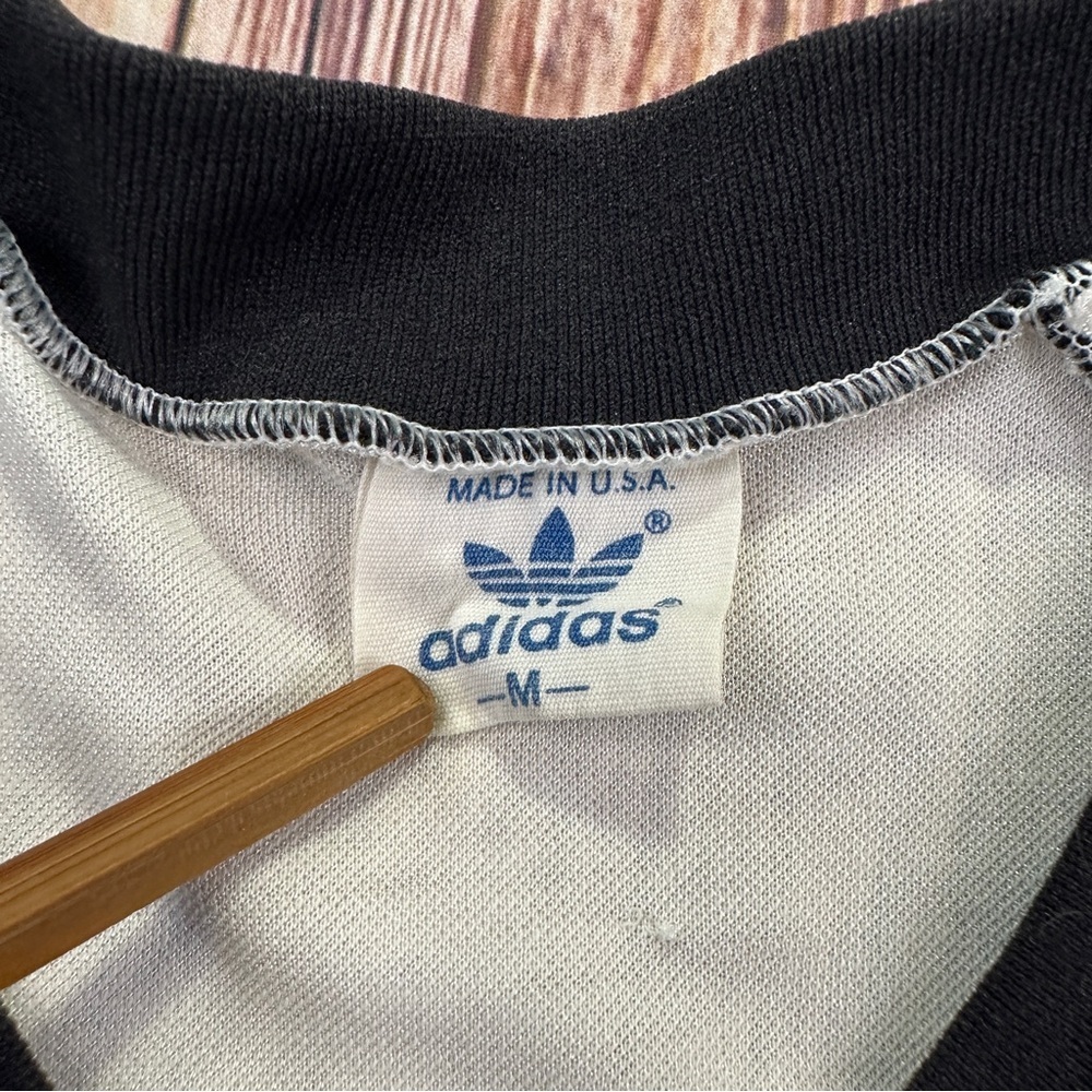 Vintage 90s Adidas National Coaching School Tshirt Size Medíum - Picture 3 of 16